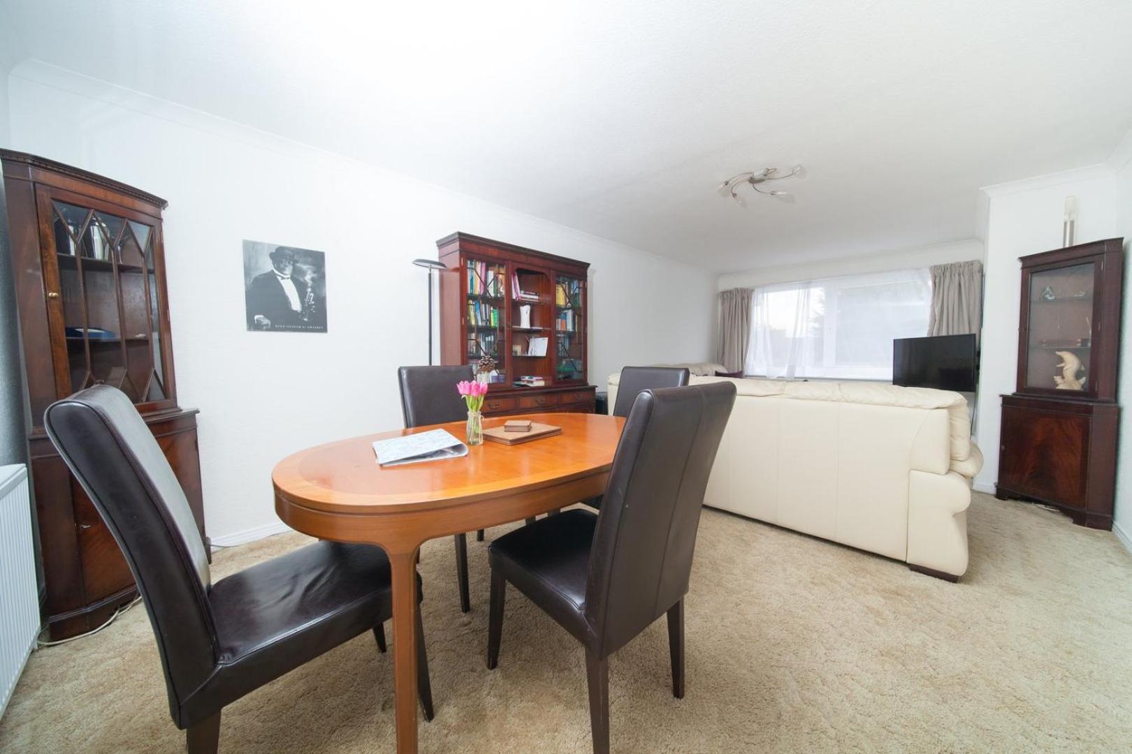 Guestready - Spacious 2Br Flat In Peaceful Hove Apartment Exterior photo